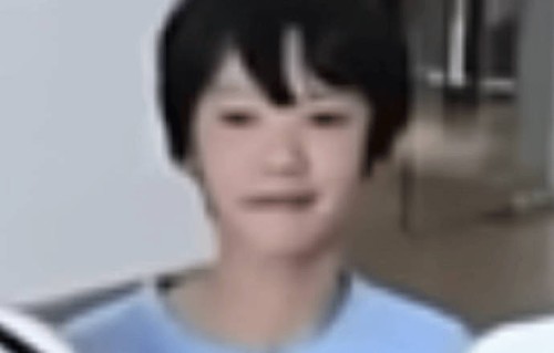 粉丝对张奕然“体力王”和“天生爱豆”的称号具体是怎么评价的？